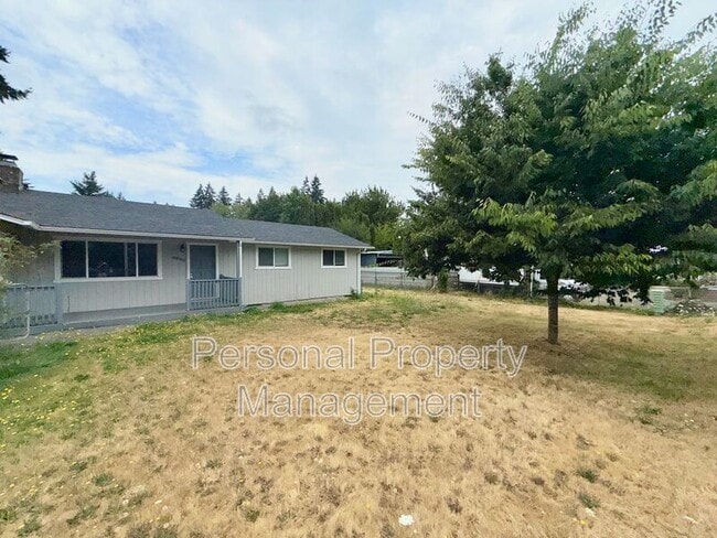 Building Photo - 4604 NE 137th Ave