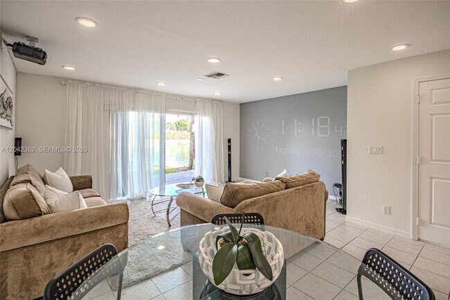Building Photo - 16171 Sierra Palms Dr