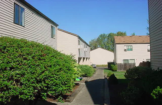 Building Photo - Garden Grove Apartments