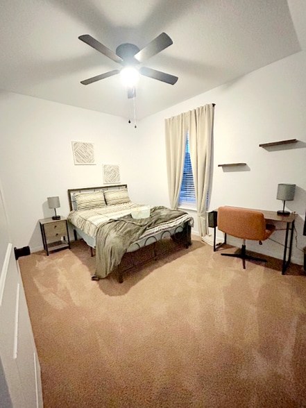 Primary Photo - 13926 Bella Donna