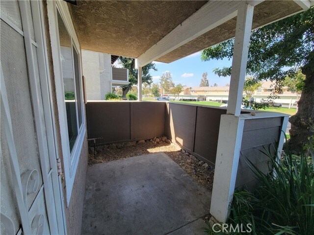 Building Photo - 3640 Oak Creek Dr