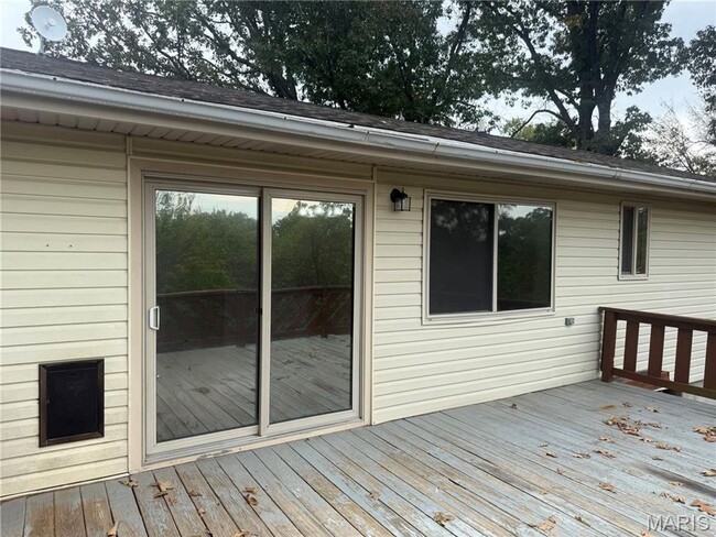 Building Photo - WELCOME HOME!