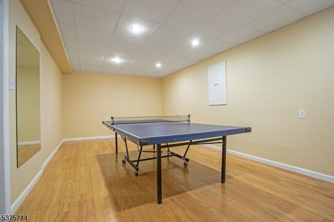 Building Photo - 35 Leah Way