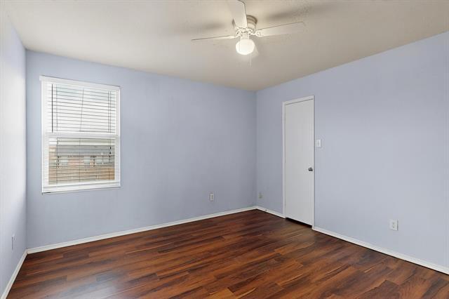 Building Photo - 621 Berry Tr