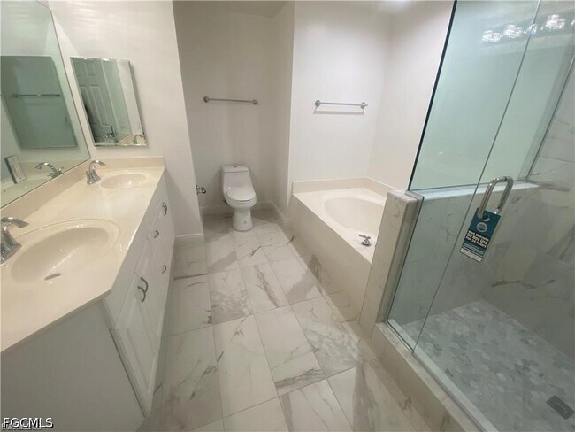 Building Photo - 2743 First St