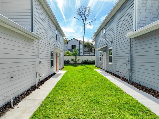 Building Photo - 1957 Canny Cv