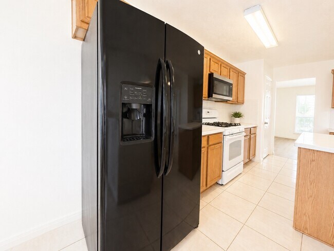 Building Photo - 7219 Brookville Ln