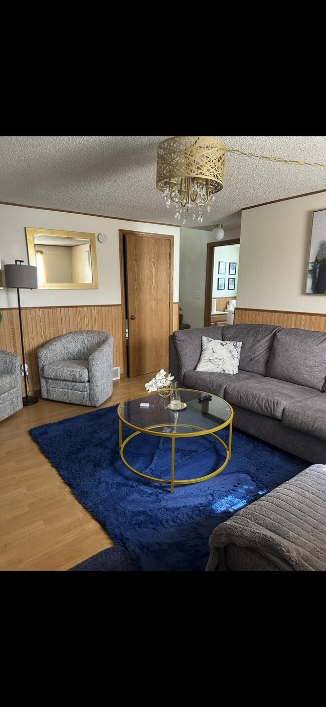 Building Photo - 5013 N 106th St