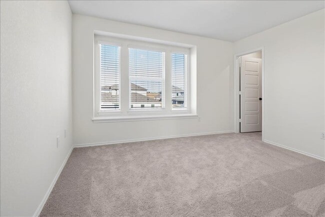 Building Photo - 18501 Spotted Eagle Ln