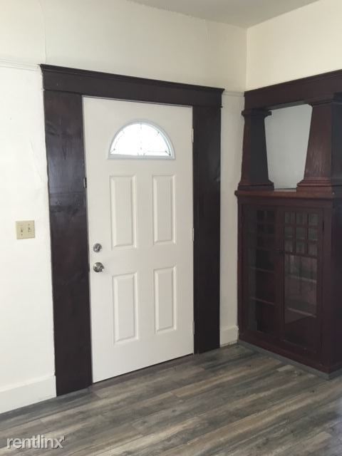 Building Photo - 2 br, 1 bath House - 1235 Warren St