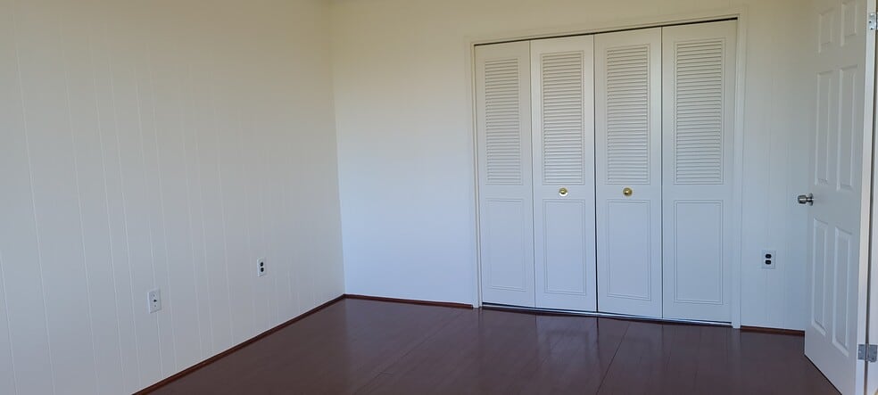 Building Photo - 10401 Grosvenor Pl