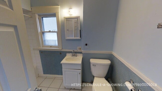 Building Photo - 1012 N. Third St-2