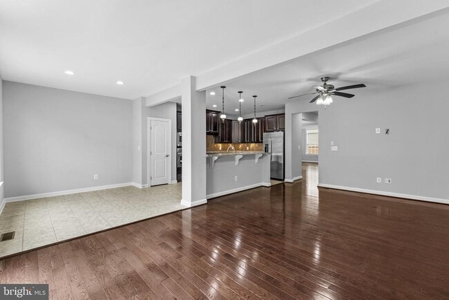 Building Photo - 21268 Park Grove Terrace