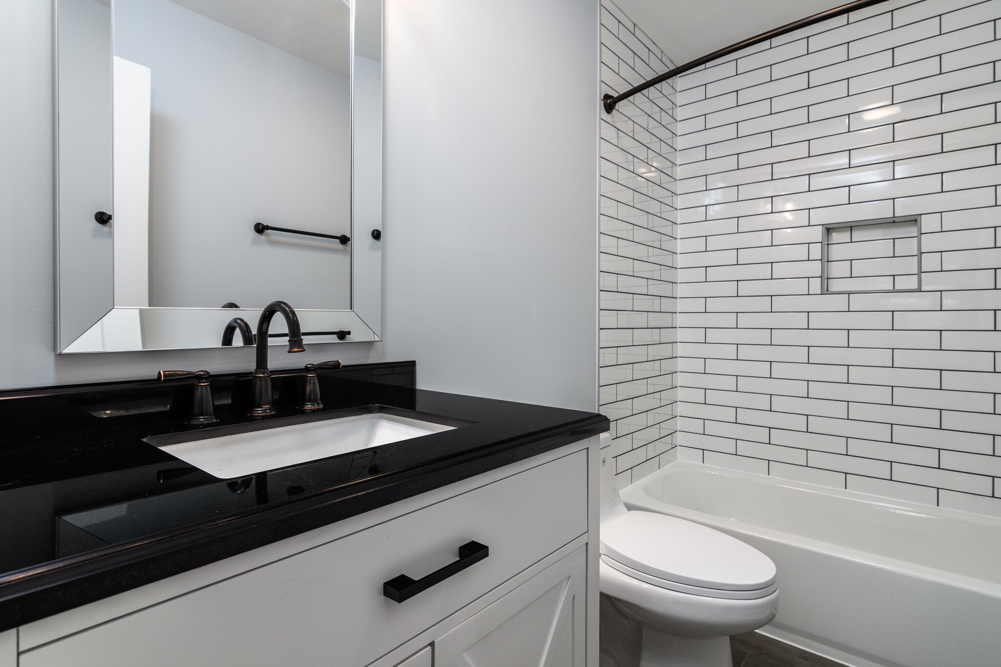 Guest Bathroom - 503 Hampton St