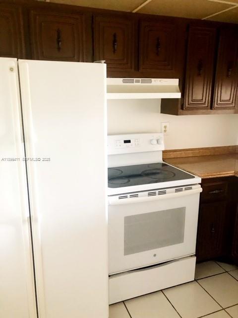 Building Photo - 482 NW 165th St