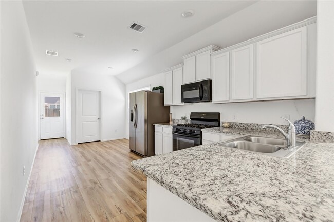 Building Photo - 6220 Arcadia Sound Ln