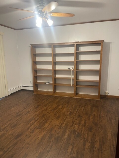 Building Photo - 7209 Main St