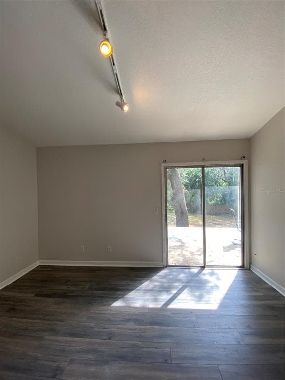 Building Photo - 7222 Nima Ct