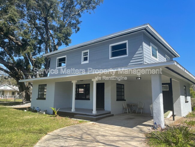 Primary Photo - 2208 N N Street