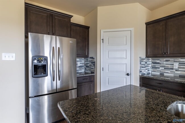 Building Photo - 17331 Fieldway Cir