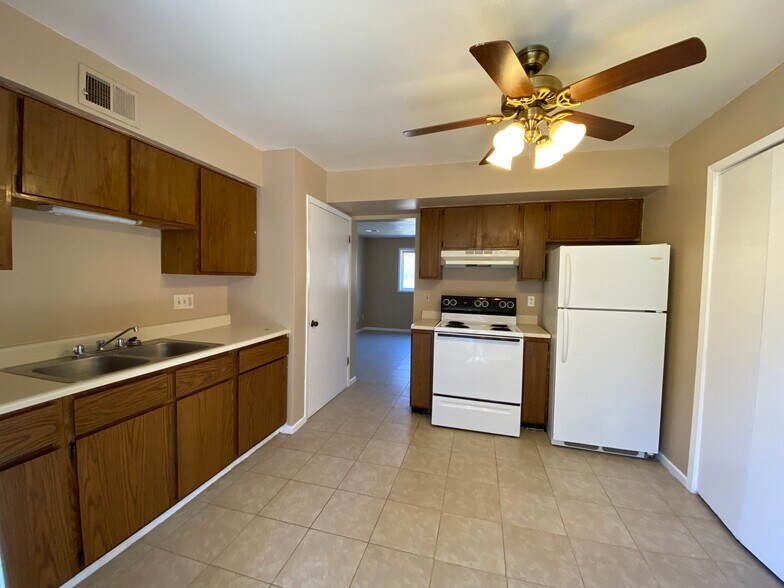 Building Photo - 8903 35th St W