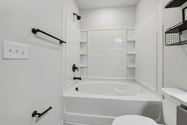 Building Photo - 342 Silverdrop St