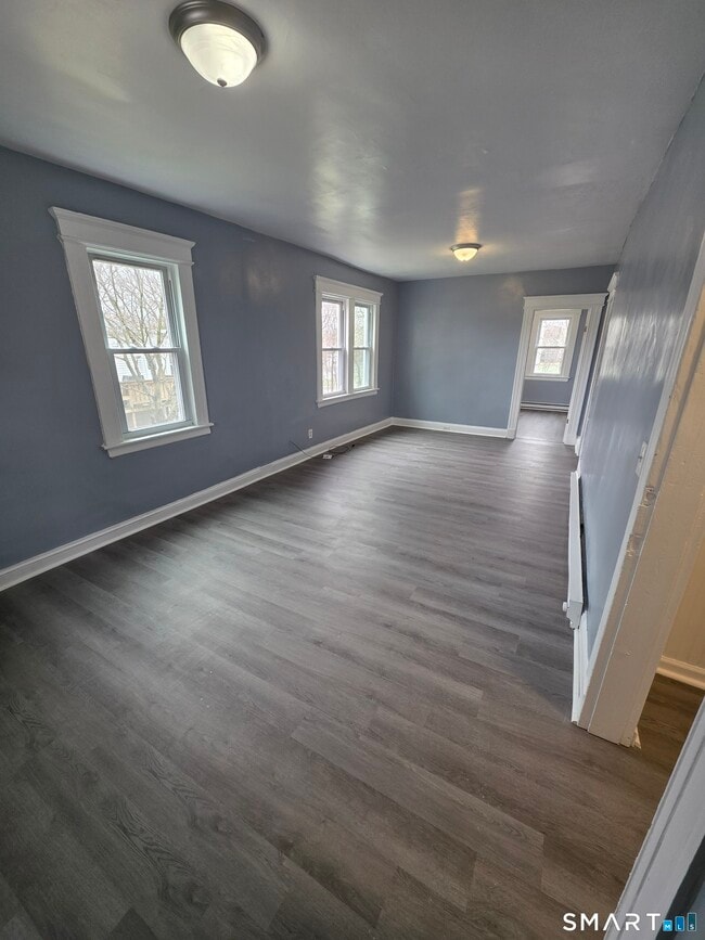 Building Photo - 31 Van Orman St