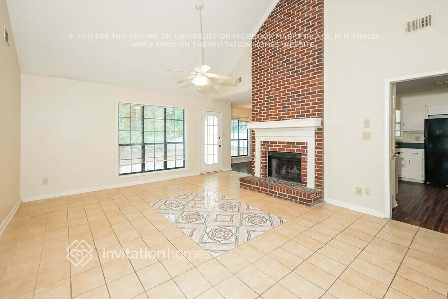 Building Photo - 3074 Wildflower Ln SW