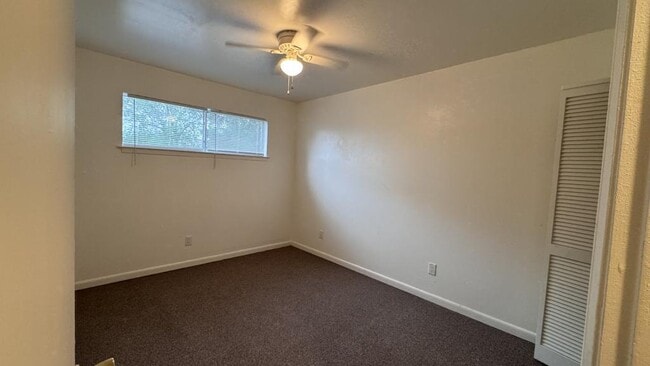 Building Photo - 131 Althea St