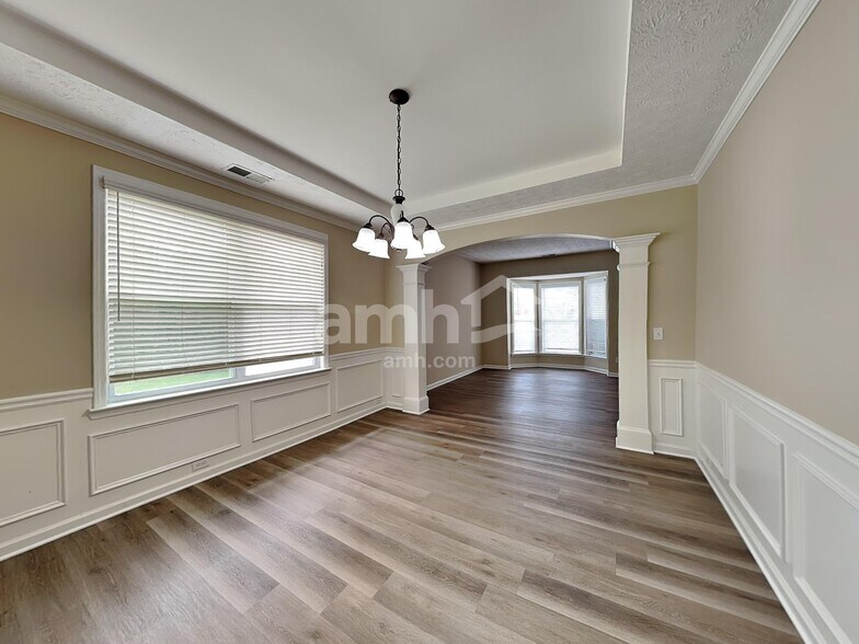 Building Photo - 7105 Flagstone Pl