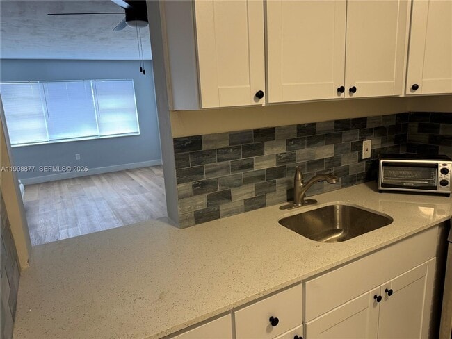 Building Photo - 6720 Arbor Dr