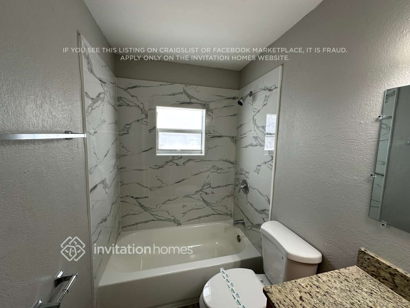 Building Photo - 6206 Wauconda Way W
