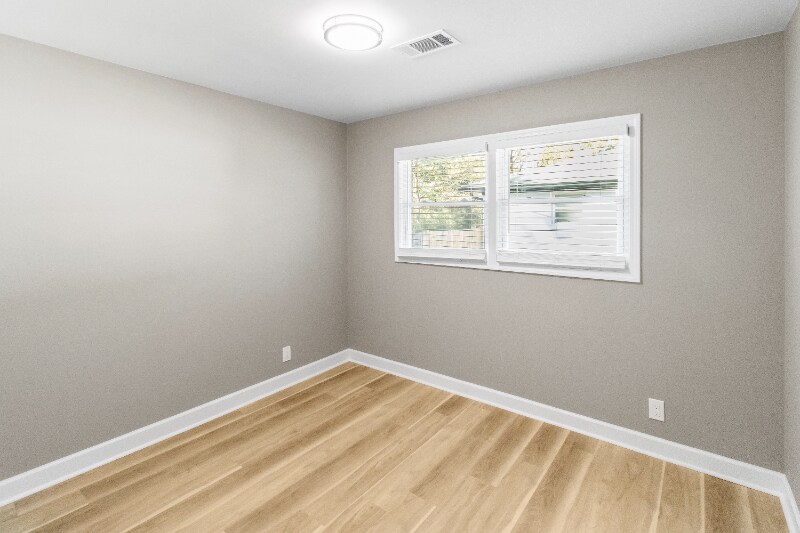 Building Photo - 2039 Nettie Ct