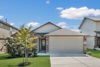 Building Photo - Freshly painted 3 bed 2 bath home!
