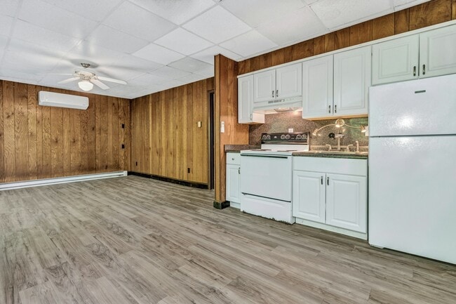 Building Photo - 50 Woodhaven Rd