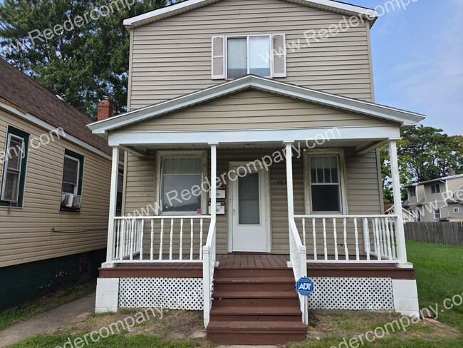 Primary Photo - 4838 Walsh Ave