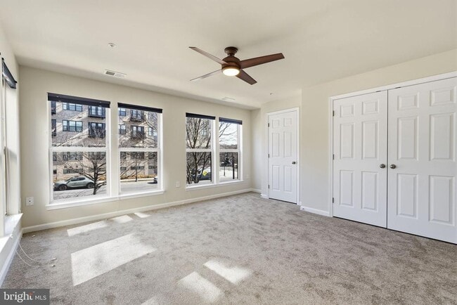 Building Photo - 637 Diamondback Dr