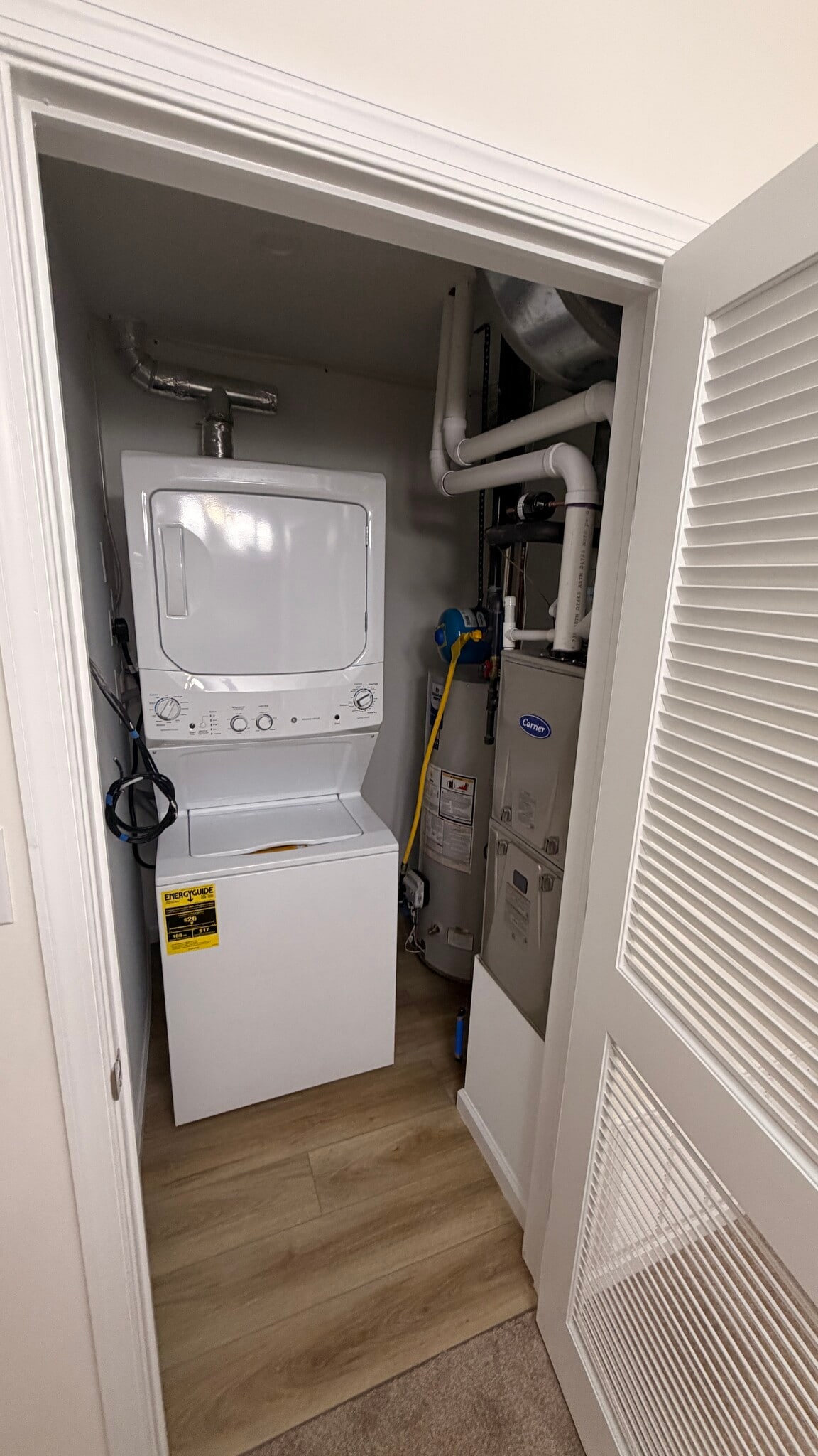 Building Photo - 1217 Waterford Dr