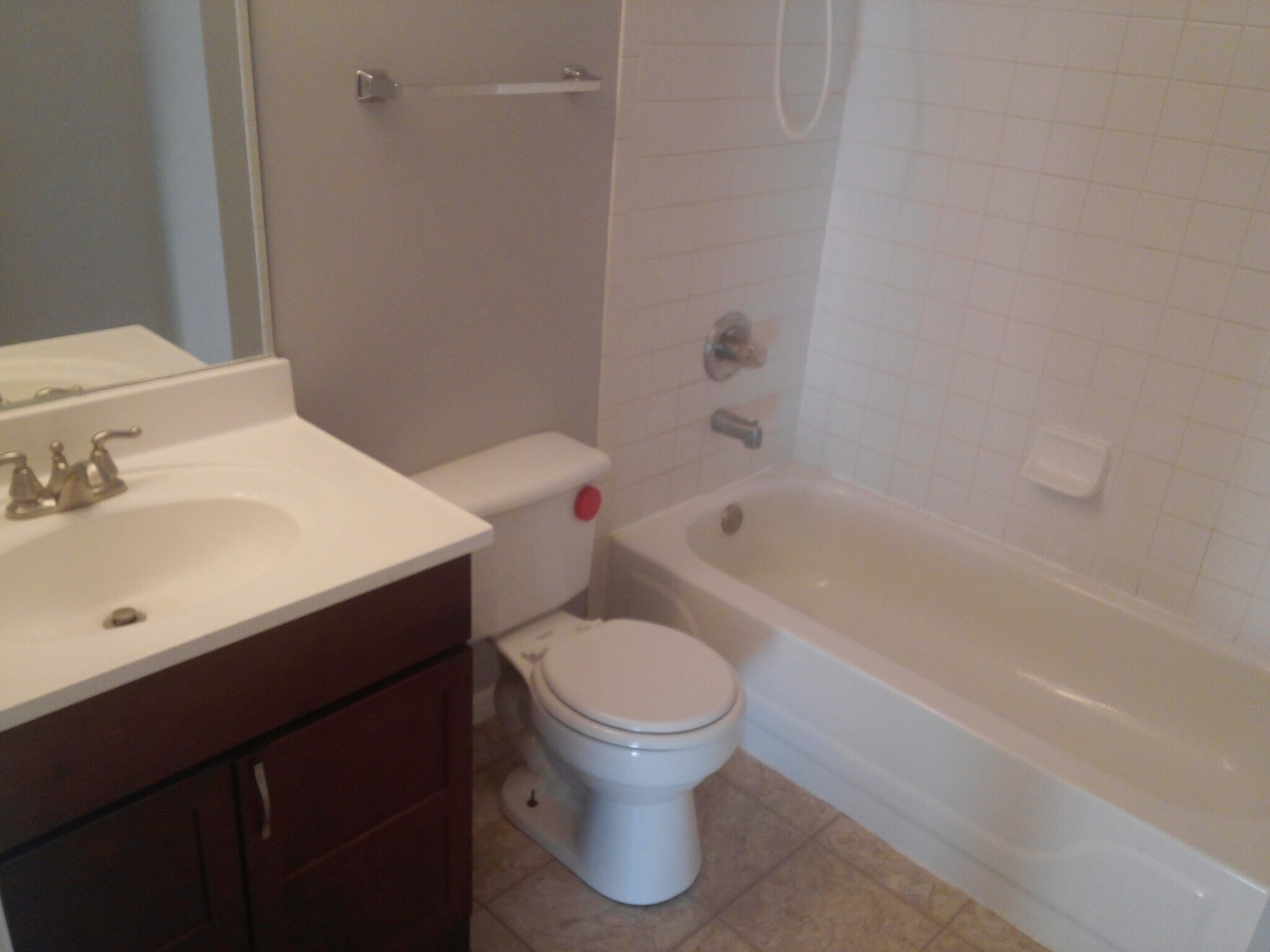 Building Photo - 2513 Stonybrook Dr