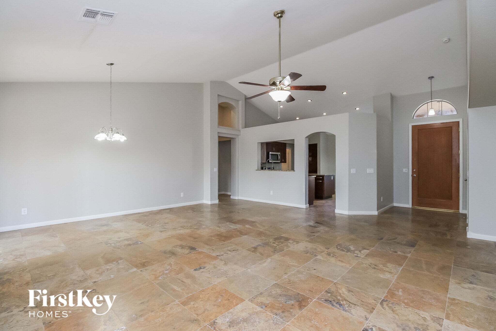 Building Photo - 2907 E Millbrae Ln