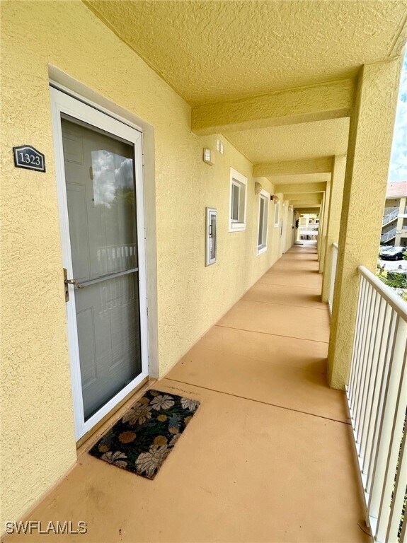 Building Photo - 8284 Key Royal Cir