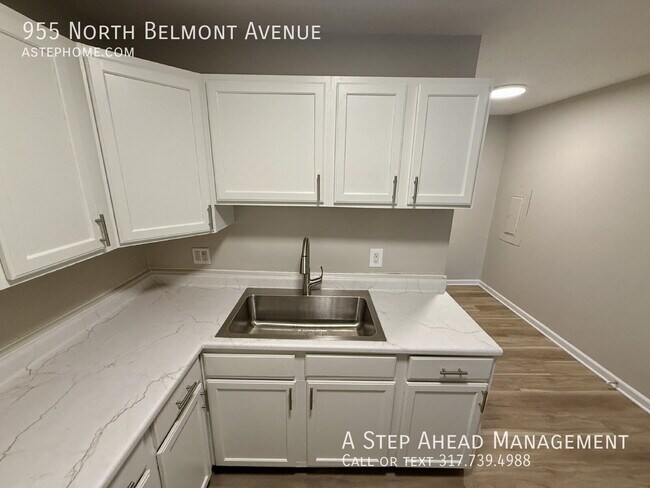 Building Photo - 955 N Belmont Ave
