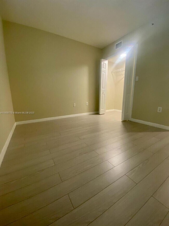 Building Photo - 22921 SW 88th Pl