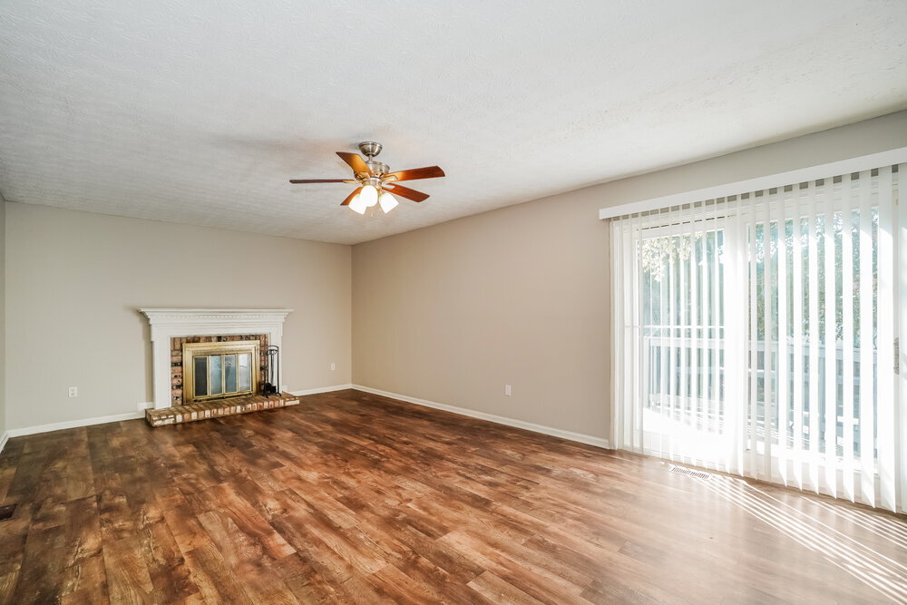Building Photo - 593 Bridgewater Ct