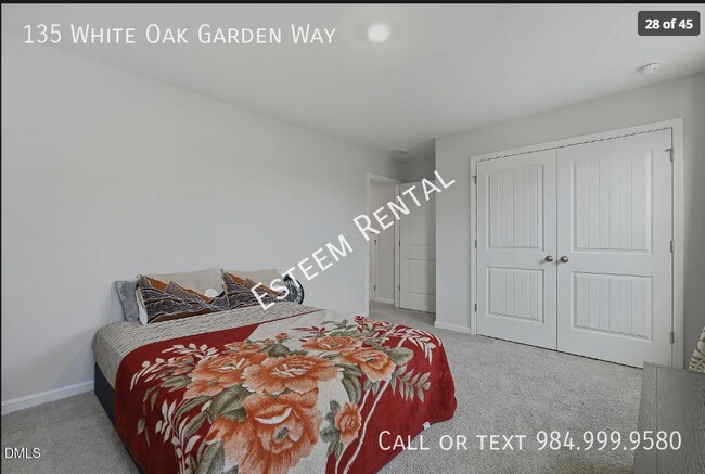 Building Photo - 135 White Oak Gdn Wy