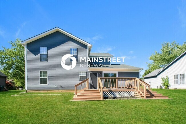 Building Photo - 4 Bedroom Pet-Friendly Home in INDIANAPOLIS, IN with Main Street Renewal