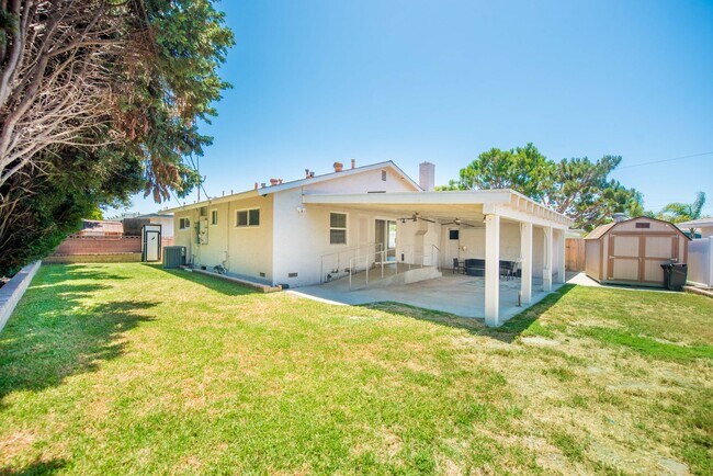 Building Photo - Beautiful 4 Bedroom Home in Garden Grove