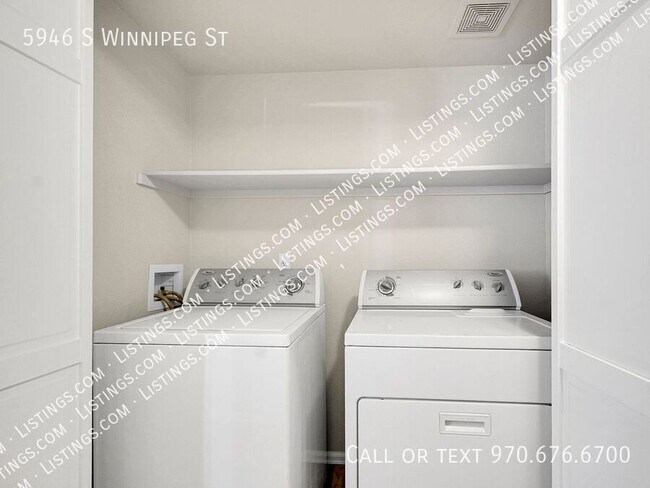 Building Photo - 5946 S Winnipeg St