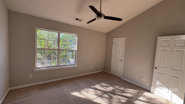 Building Photo - 3625 Melrose Cottage Dr