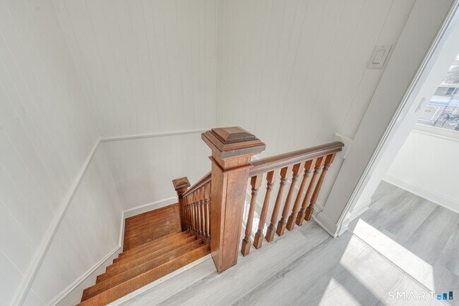 Building Photo - 44 Wallace Row